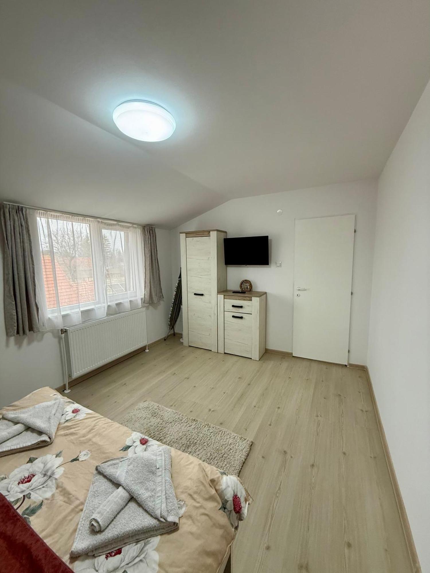 Jokai Apartments Nr7, Code Entry Sfântu-Gheorghe Exteriör bild
